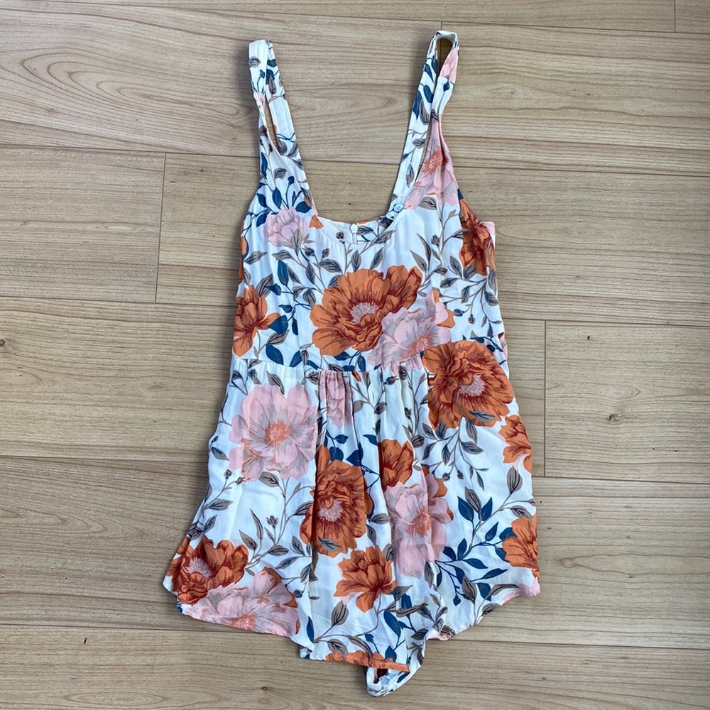 Saltwater Luxe mini romper size XS